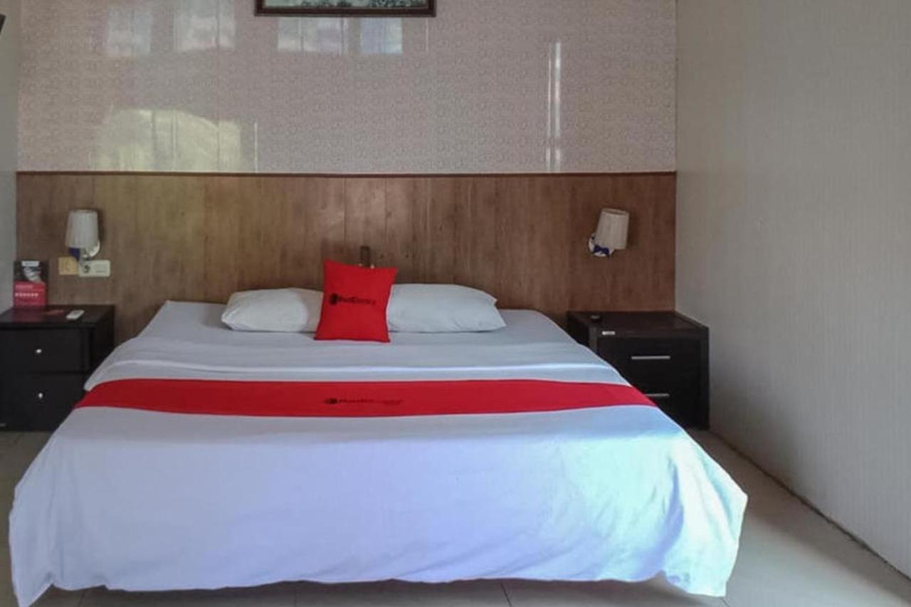 Reddoorz @ Sorong City Center المظهر الخارجي الصورة